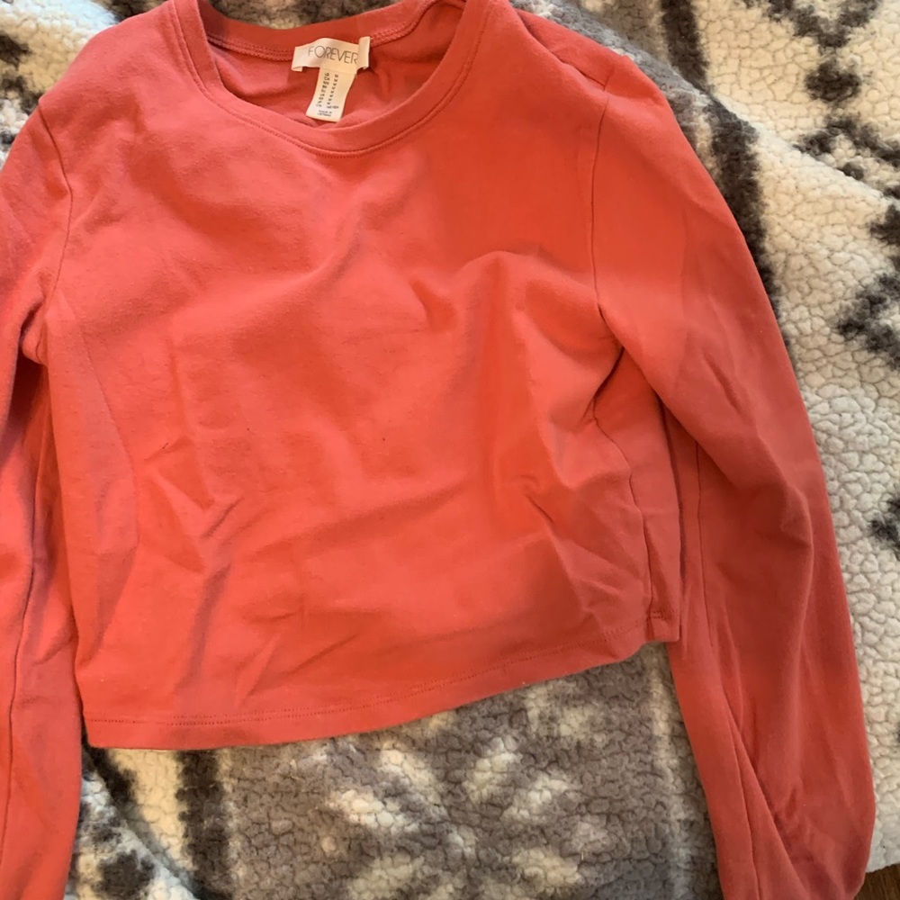 coral long sleeve tee ! ♡